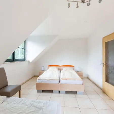 Rennsteig Trail Family Escape Dom wakacyjny