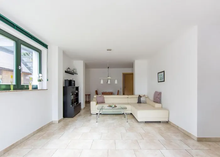 Vakantiehuis Rennsteig Trail Family Escape *